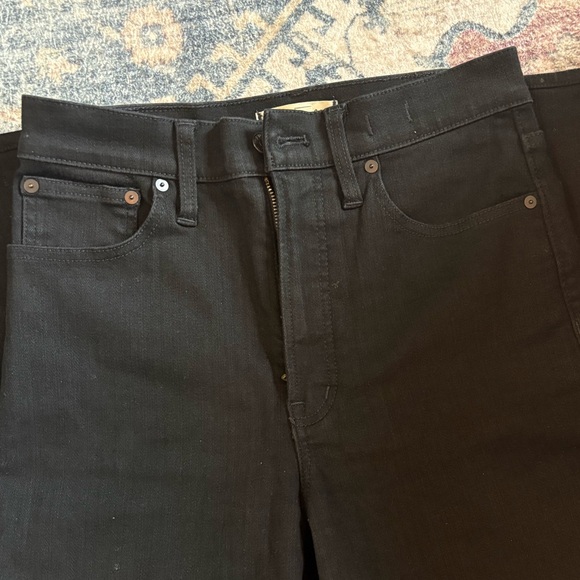 Madewell The Perfect Vintage Wide-Leg Jean in Rinse Black - Picture 2 of 7